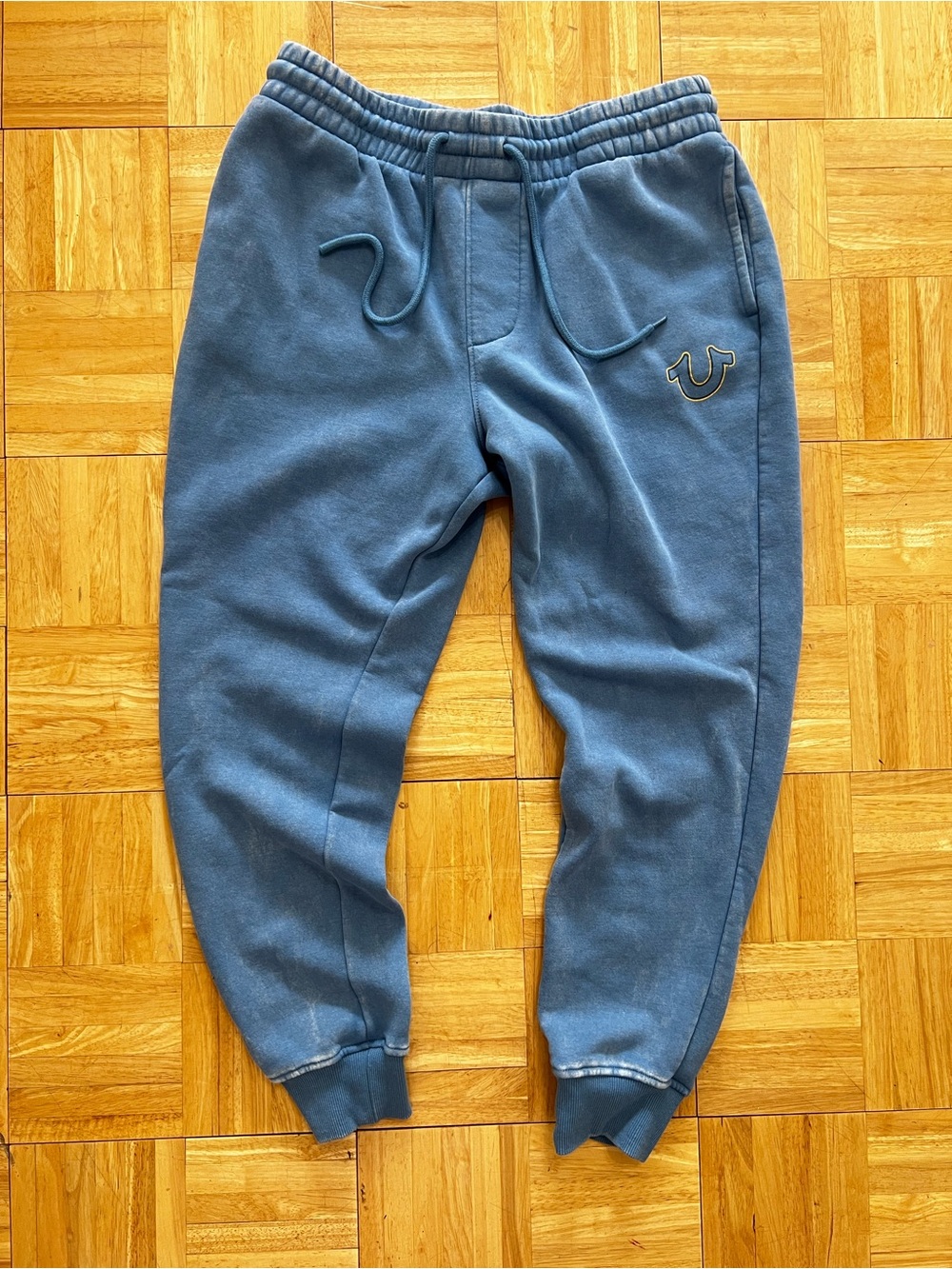 True Religion Men’s Tapered Leg Sweatpant Joggers Embroidered Horseshoe Logo